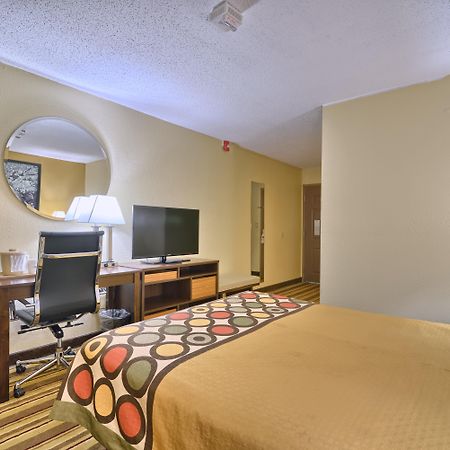 ซูเปอร์ 8 บาย วินด์แฮม แลทแทม - แอลบานี ทรอยแอเรีย Hotel แลแธม ภายนอก รูปภาพ