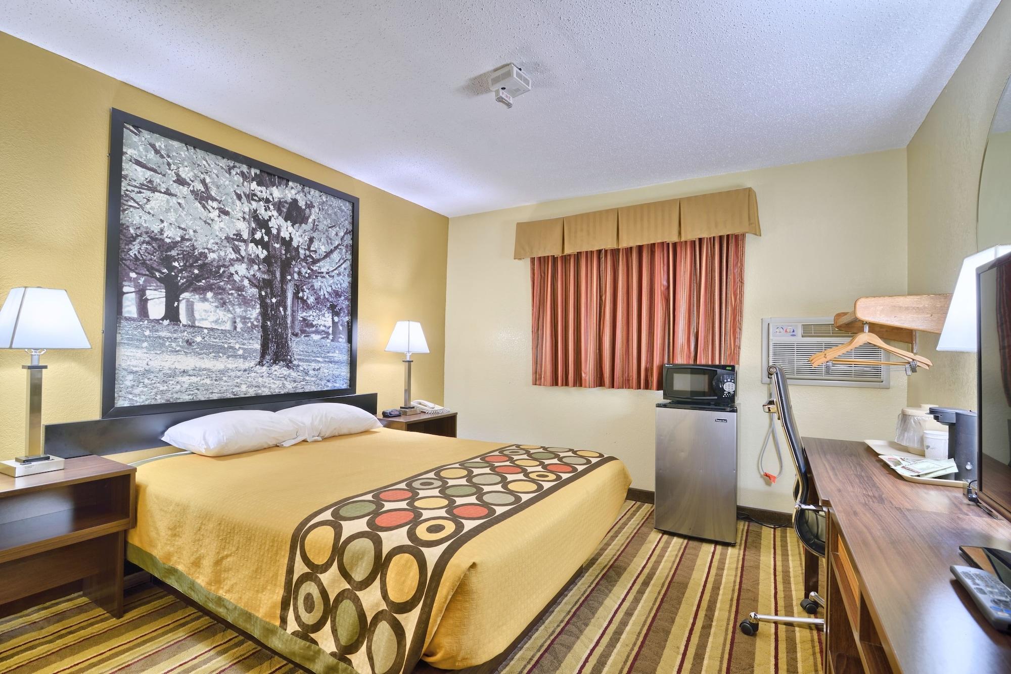 ซูเปอร์ 8 บาย วินด์แฮม แลทแทม - แอลบานี ทรอยแอเรีย Hotel แลแธม ภายนอก รูปภาพ