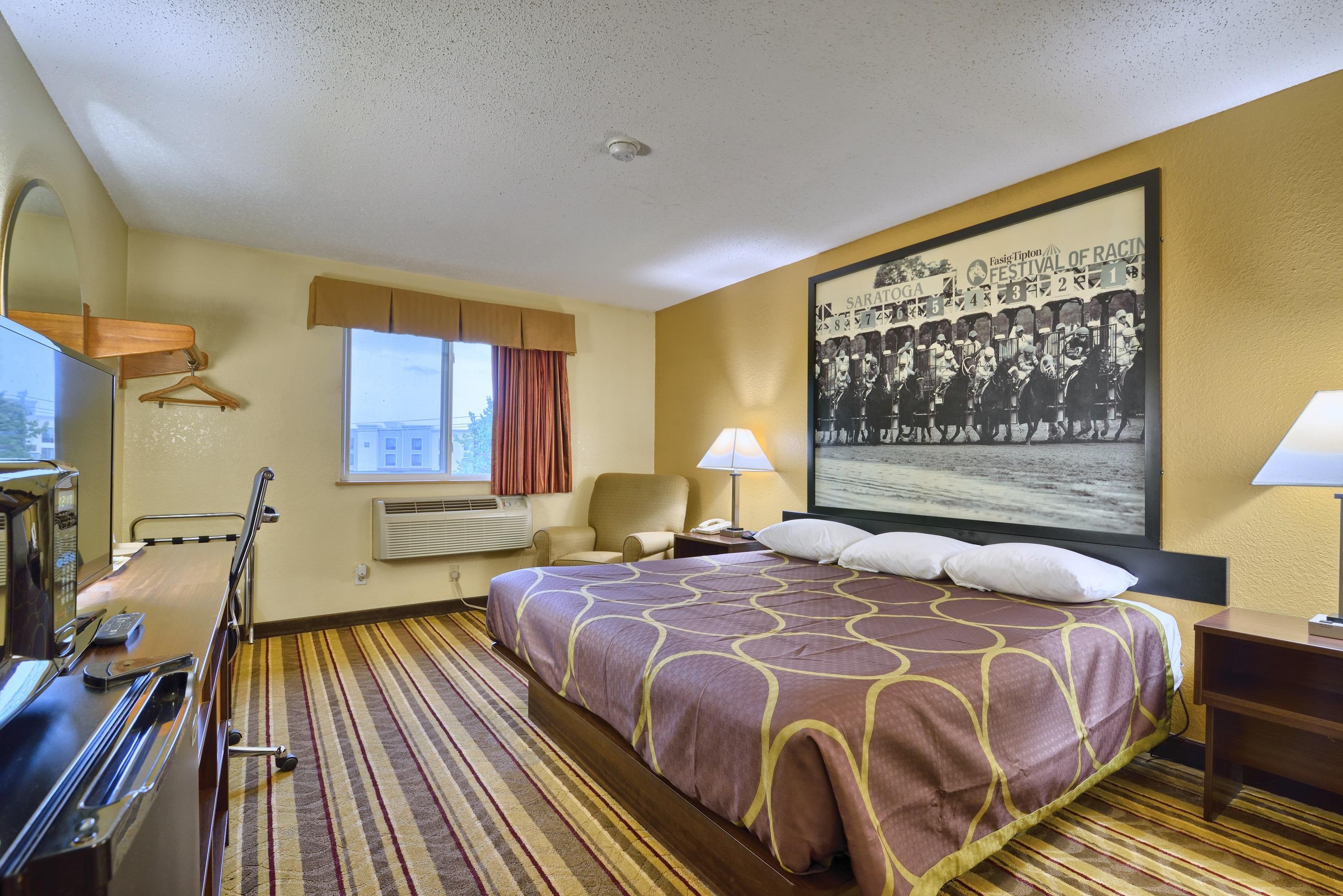 ซูเปอร์ 8 บาย วินด์แฮม แลทแทม - แอลบานี ทรอยแอเรีย Hotel แลแธม ภายนอก รูปภาพ
